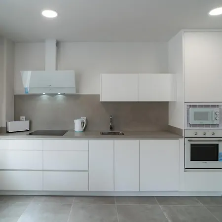 Aac - Con Terraza, Muy Amplio, Totalmente Equipado, Cerca Del Centro Y Nuevo! Appartement