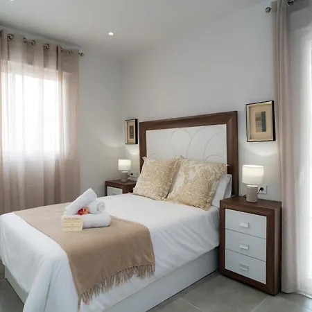 Aac - Con Terraza, Muy Amplio, Totalmente Equipado, Cerca Del Centro Y Nuevo! Appartement