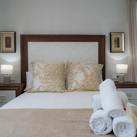 Apartament Aac - Con Terraza, Muy Amplio, Totalmente Equipado, Cerca Del Centro Y Nuevo! *