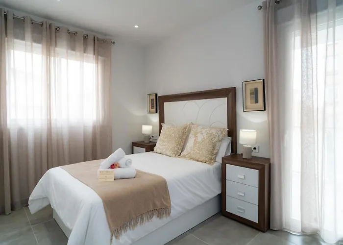 Aac - Amplio Con Terraza, Totalmente Equipado, Nuevo, Muy Bien Ubicado Lejlighed
